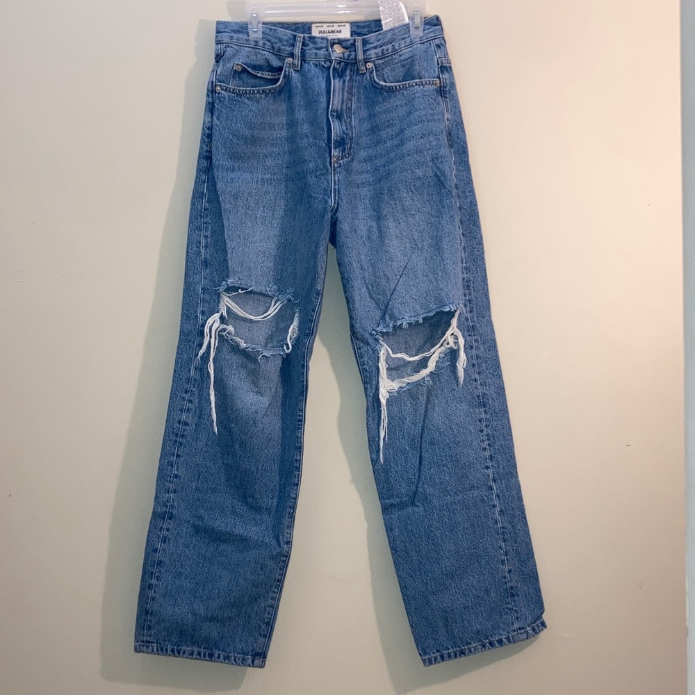 Pull&Bear Men's Relaxed Blue Ripped Jeans